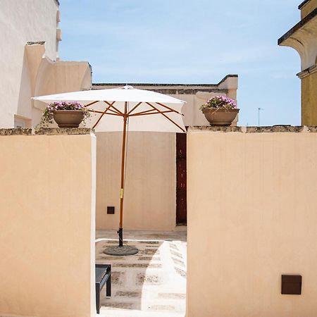 Palazzo Garibaldi - Luxury Suites Galatina Bilik gambar