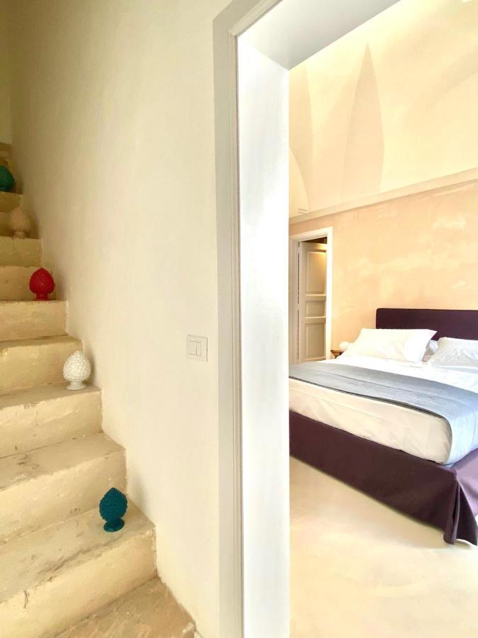 Palazzo Garibaldi - Luxury Suites Galatina Luaran gambar