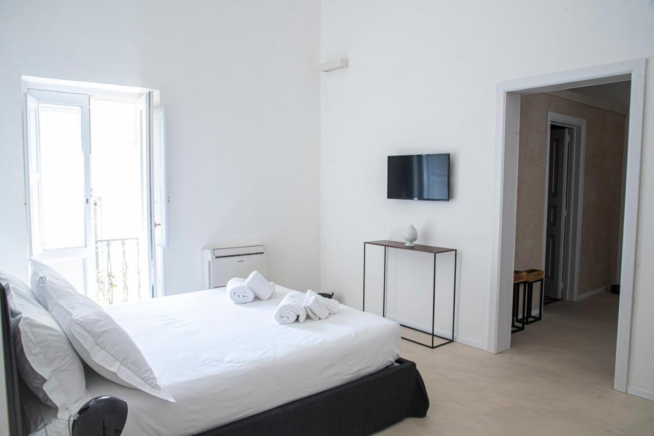 Palazzo Garibaldi - Luxury Suites Galatina Luaran gambar